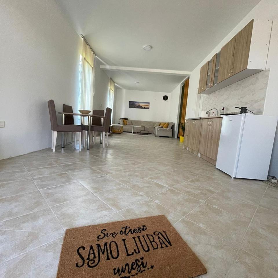 Apartman Maj Bijelo Polje Szoba fotó